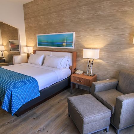 Holiday Inn Express Hotel & Suites Farmington, An Ihg Hotel מראה חיצוני תמונה