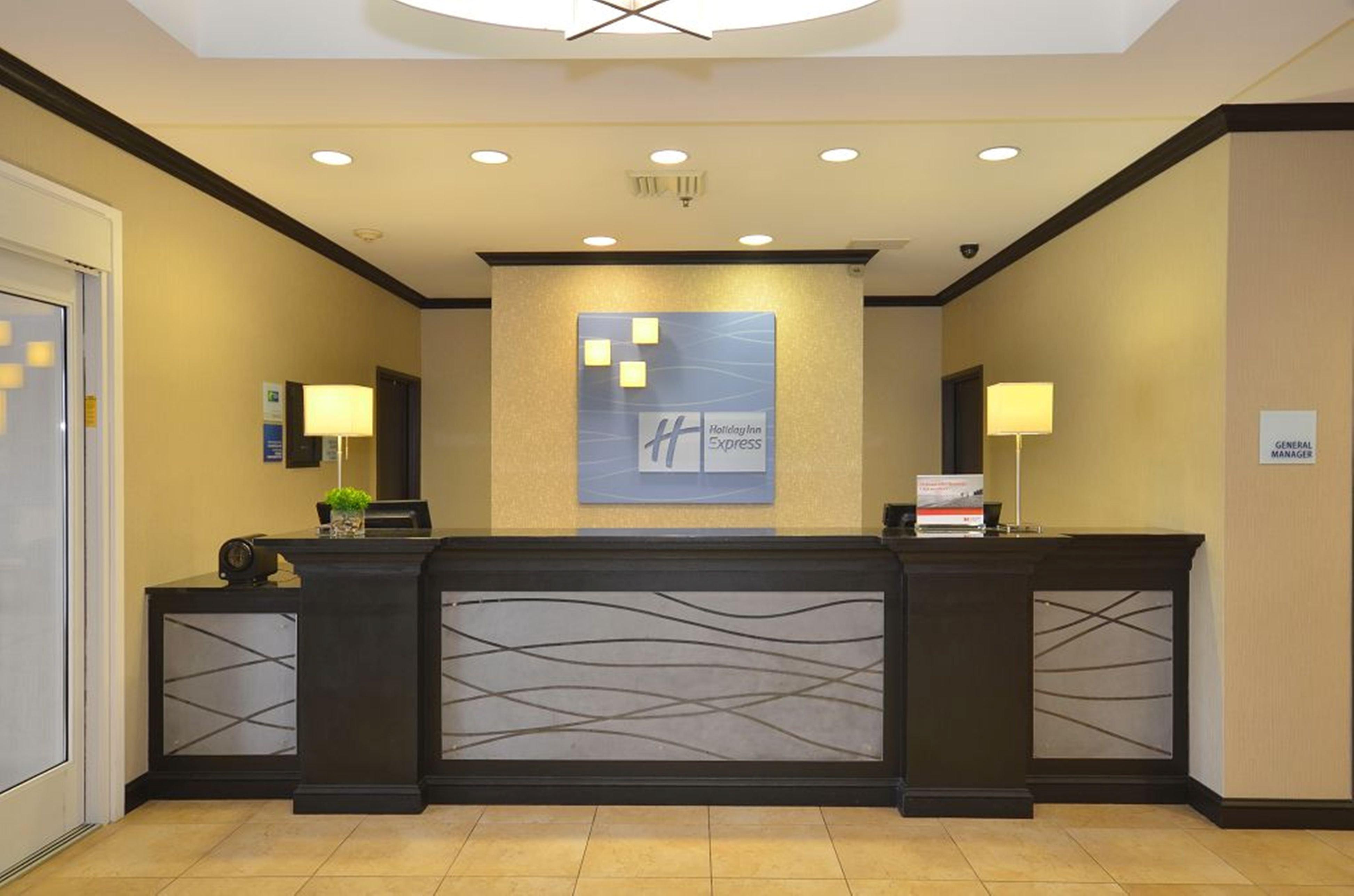 Holiday Inn Express Hotel & Suites Farmington, An Ihg Hotel מראה חיצוני תמונה