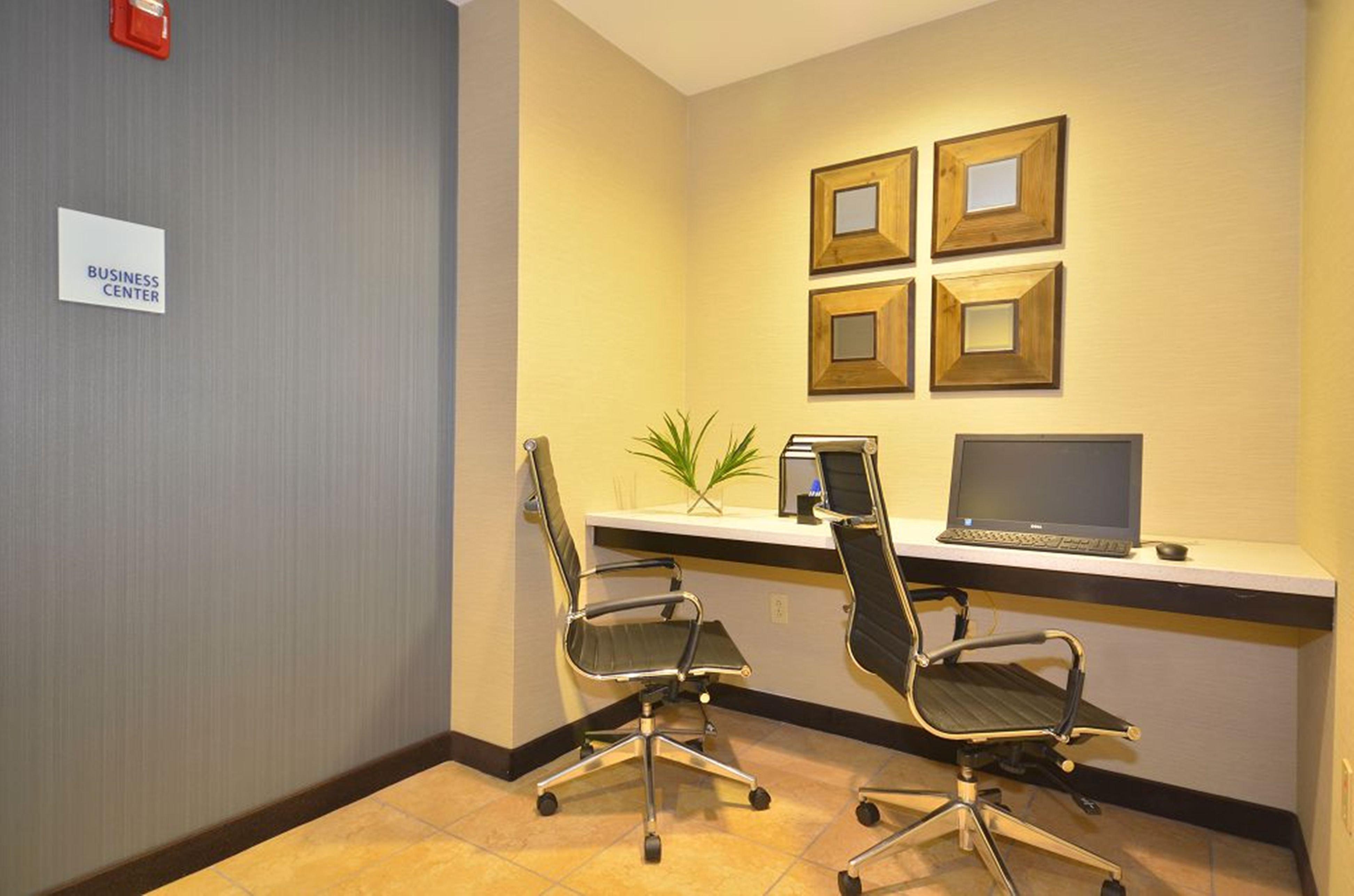 Holiday Inn Express Hotel & Suites Farmington, An Ihg Hotel מראה חיצוני תמונה