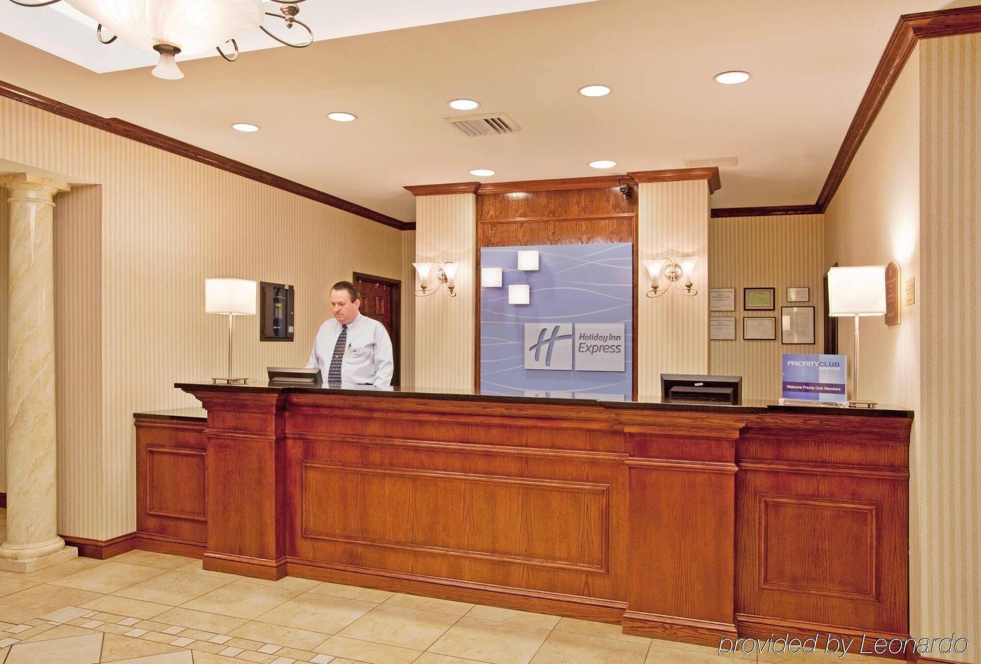 Holiday Inn Express Hotel & Suites Farmington, An Ihg Hotel מראה חיצוני תמונה