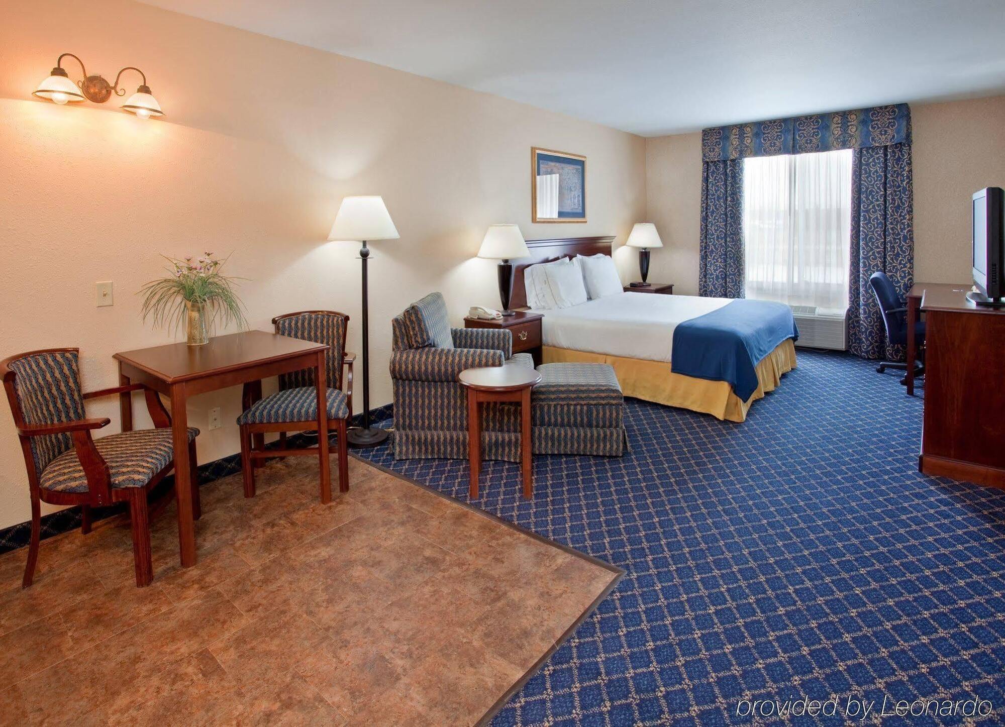Holiday Inn Express Hotel & Suites Farmington, An Ihg Hotel מראה חיצוני תמונה