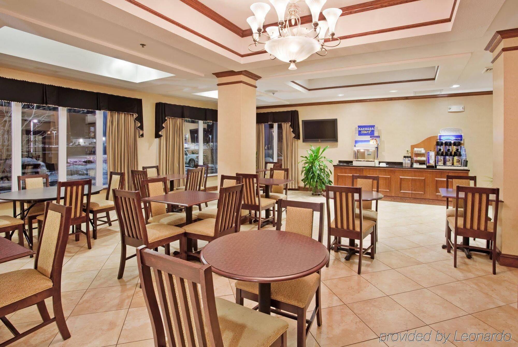 Holiday Inn Express Hotel & Suites Farmington, An Ihg Hotel מראה חיצוני תמונה